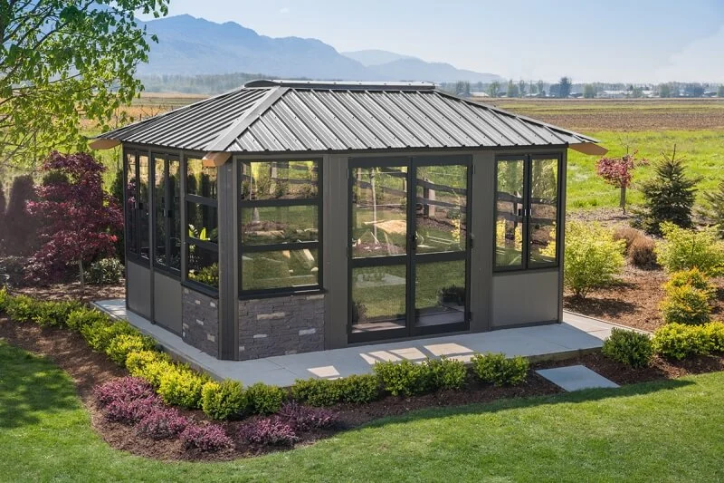 Gazebo Stoneham With A Stunning View